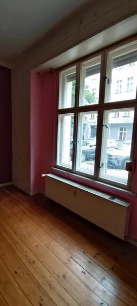 Für  Selbstständige! Teilgewerbliche Nutzung, VH Erdgeschoss, 2 Zi. Whg., Wannenbad,  Altbau — photo 1